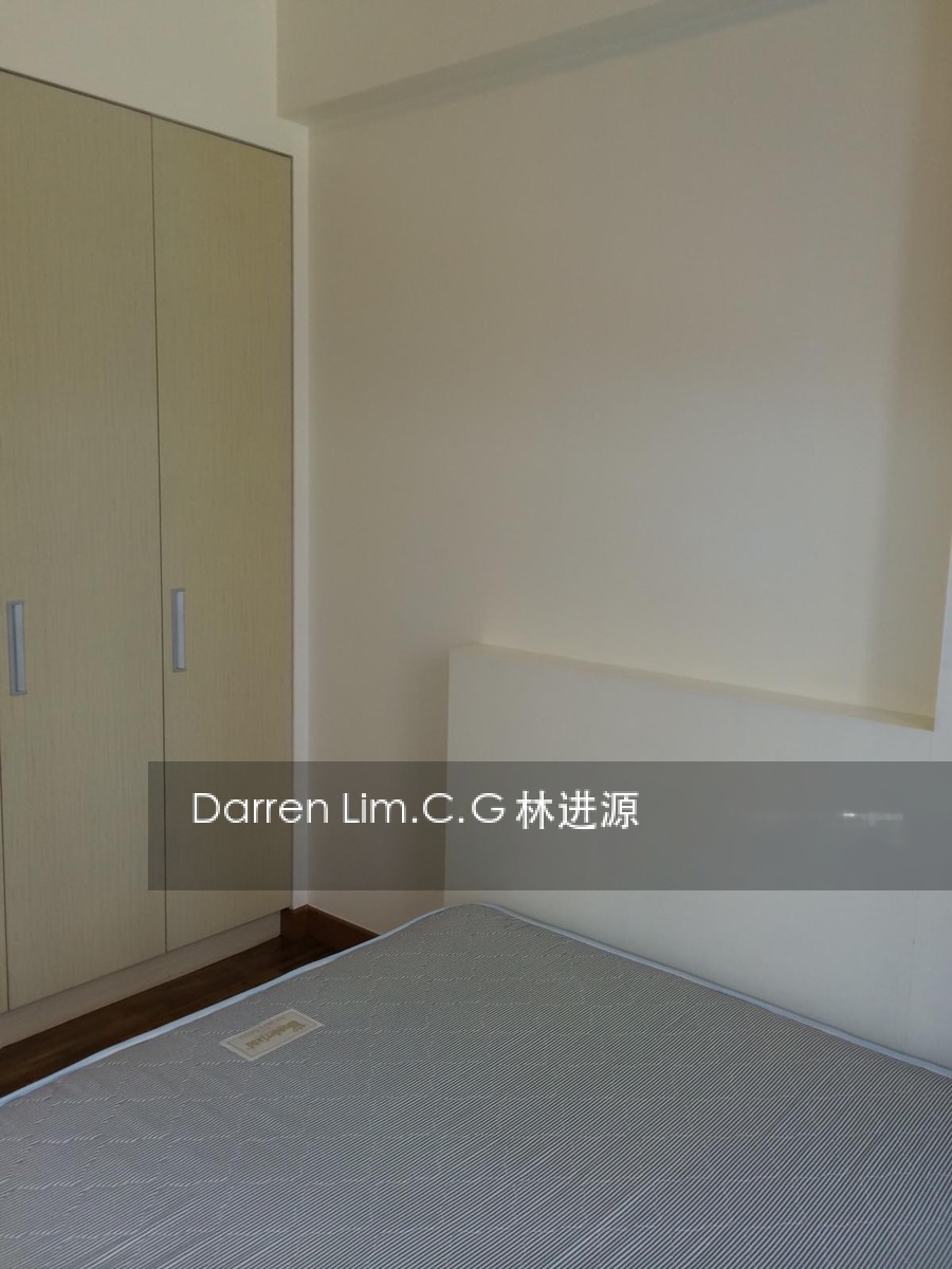 Lakeholmz (D22), Condominium #214577961